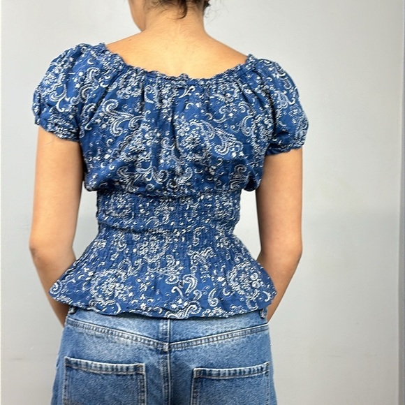 LRL Lauren Ralph Lauren Y2K Blue Paisley Smocked Peasant Top Sz S/M - Picture 2 of 10